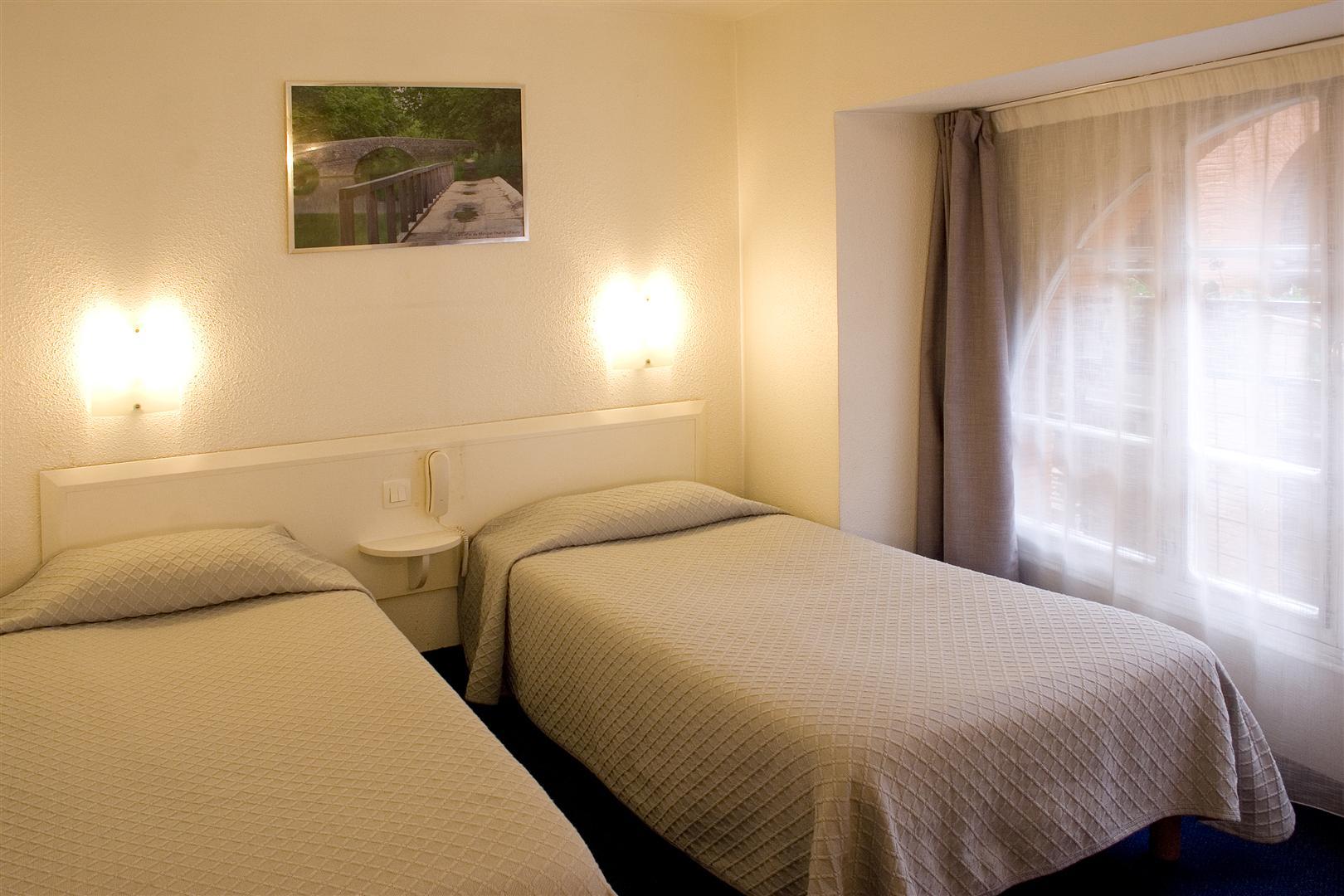 Hotel Ours Blanc - Centre Тулуза Екстер'єр фото